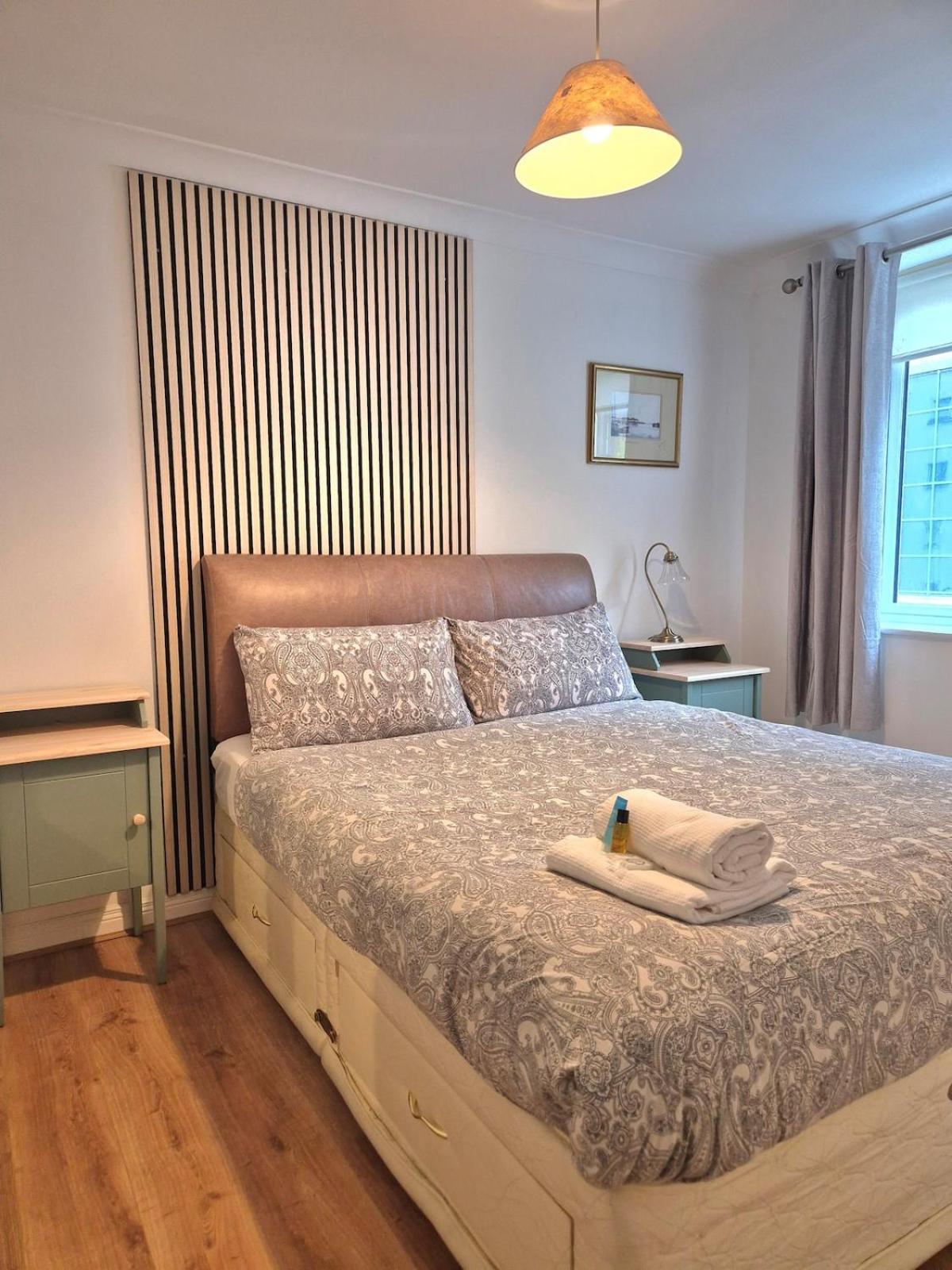 Appartement Modern Two Bed With Parking